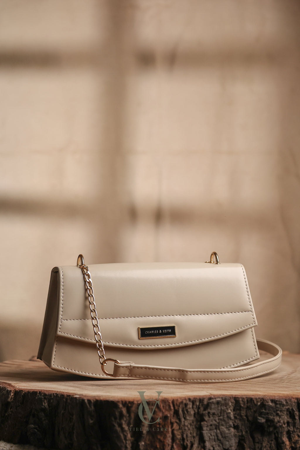 CK Urban Chic - Cream