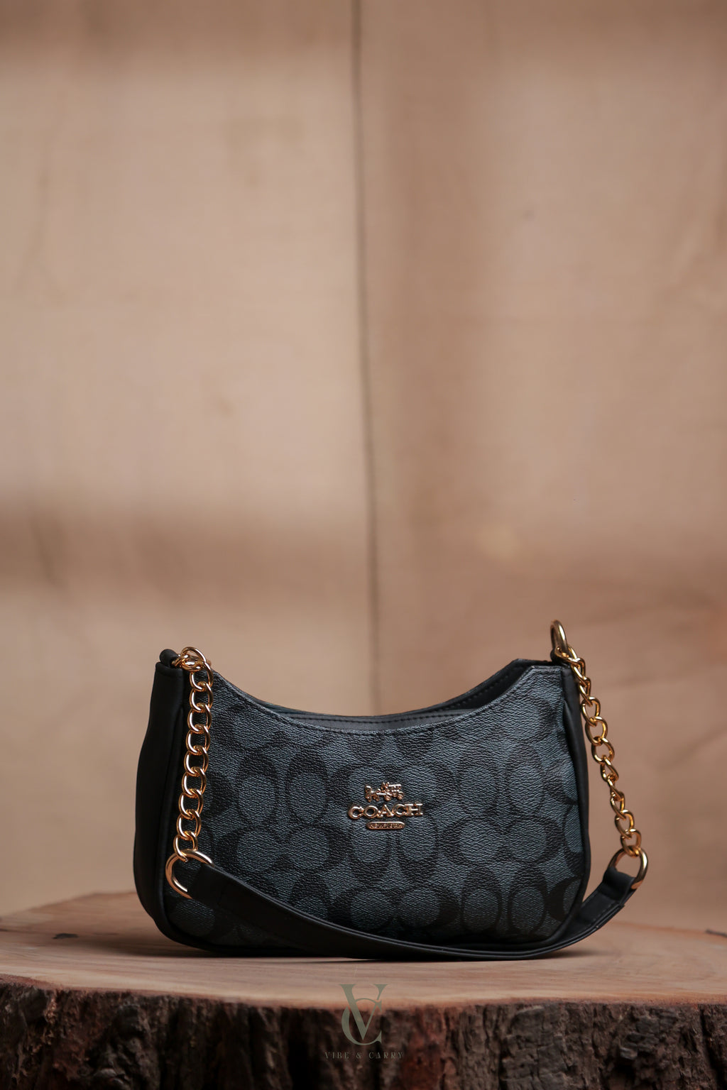 Coach Black Luxe Curve - Limited Edition