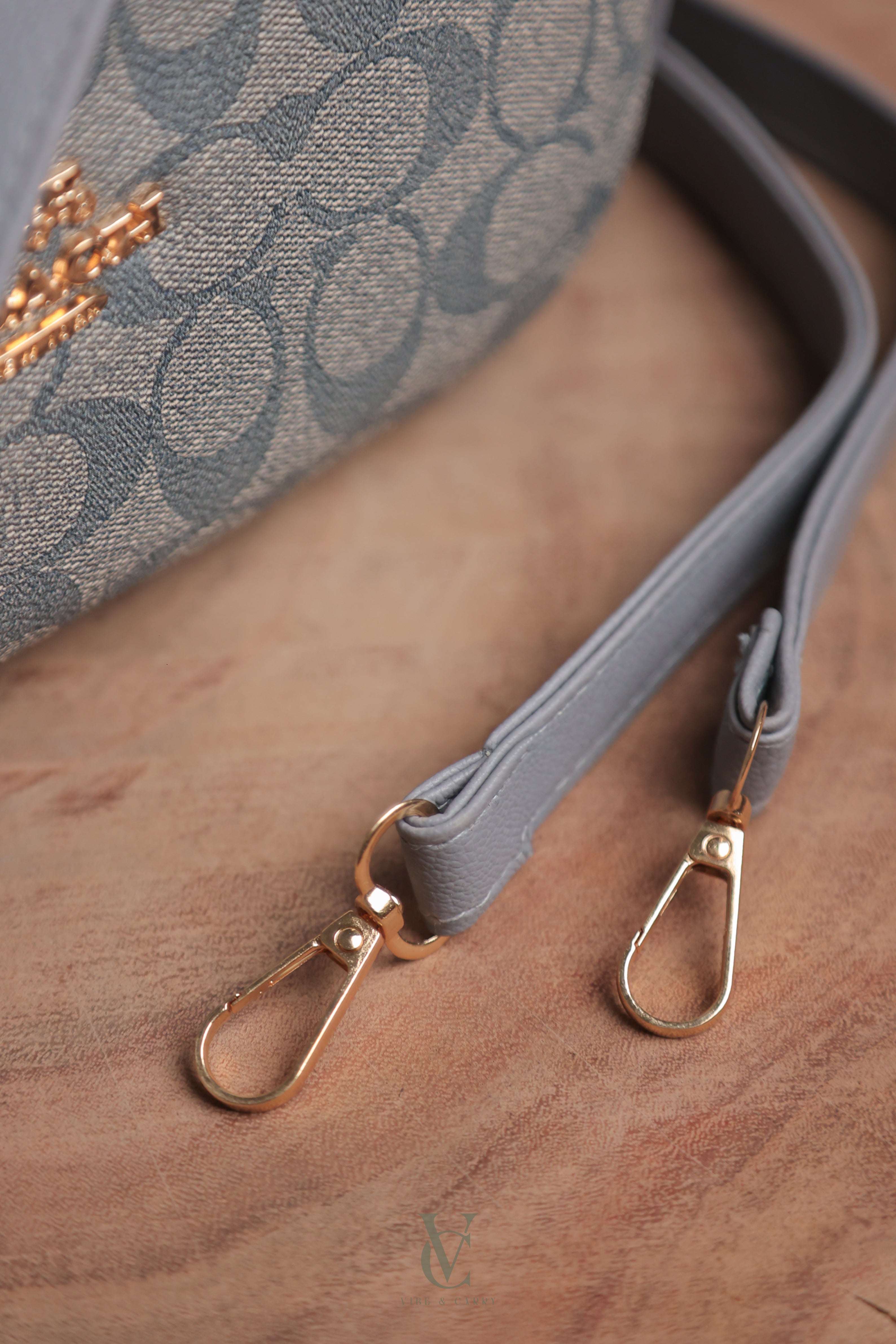 Coach Grey Luxe Curve - Limited Edition