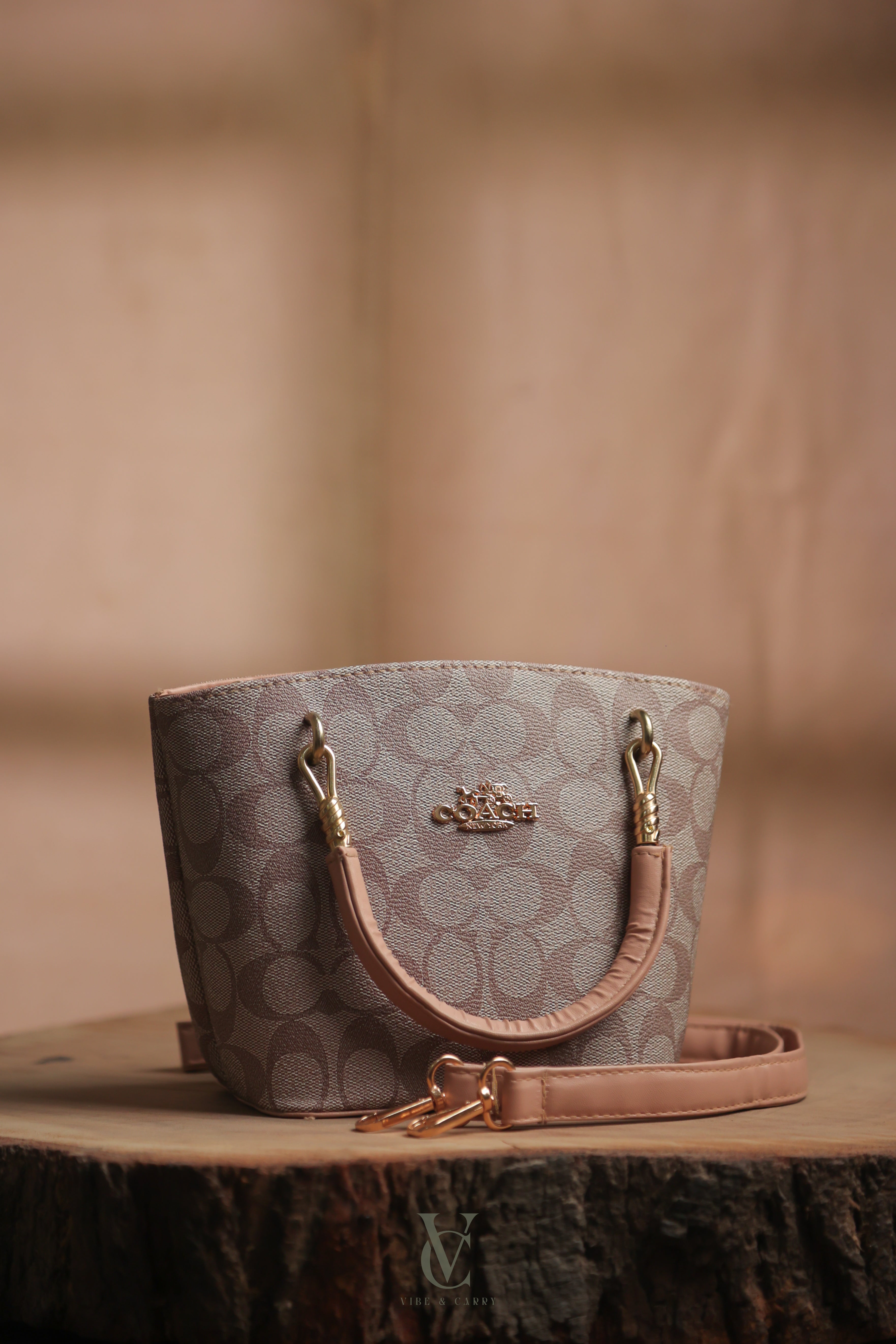 Coach Premium Bucket Bag - Blush Pink