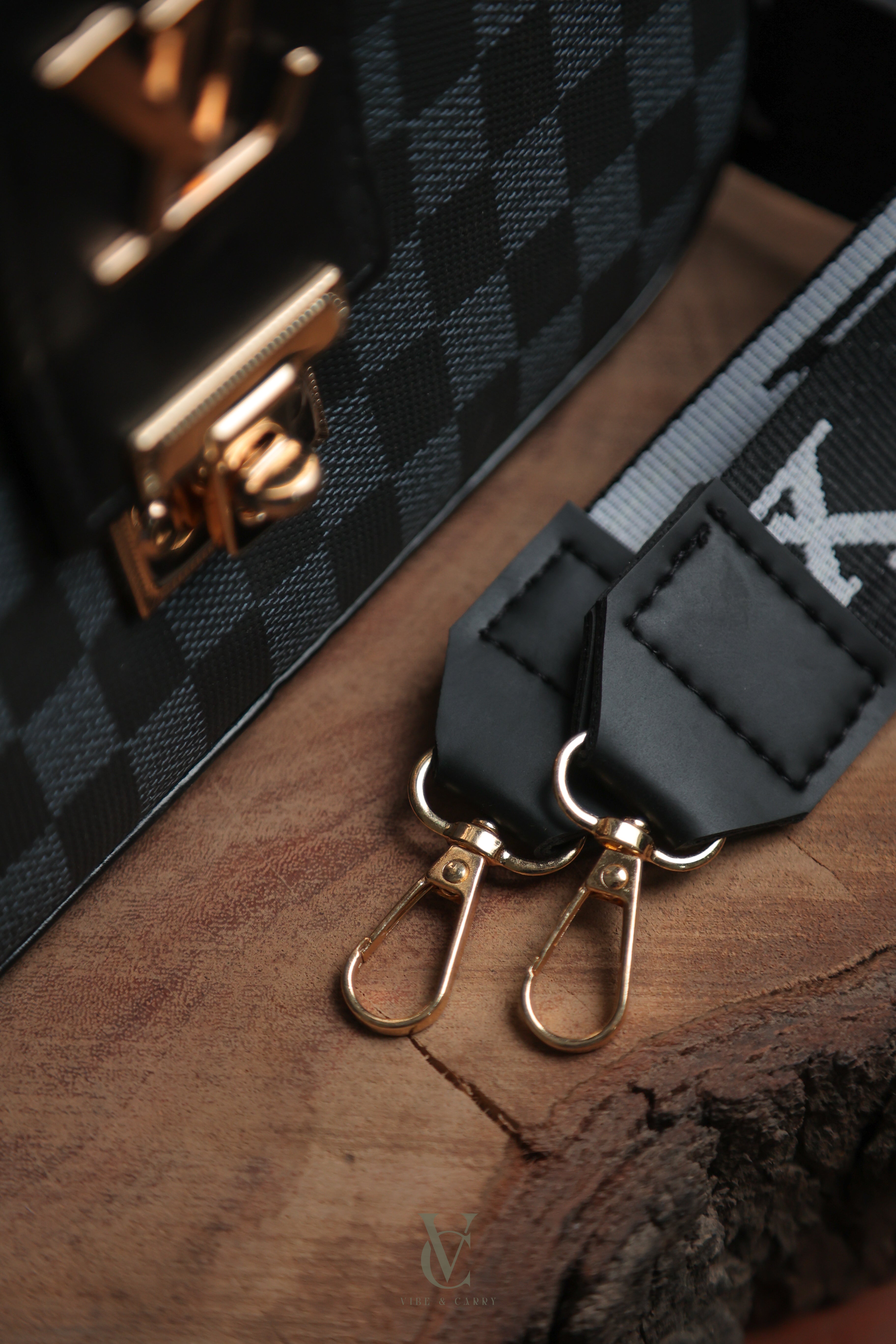 LV Check Black Charm