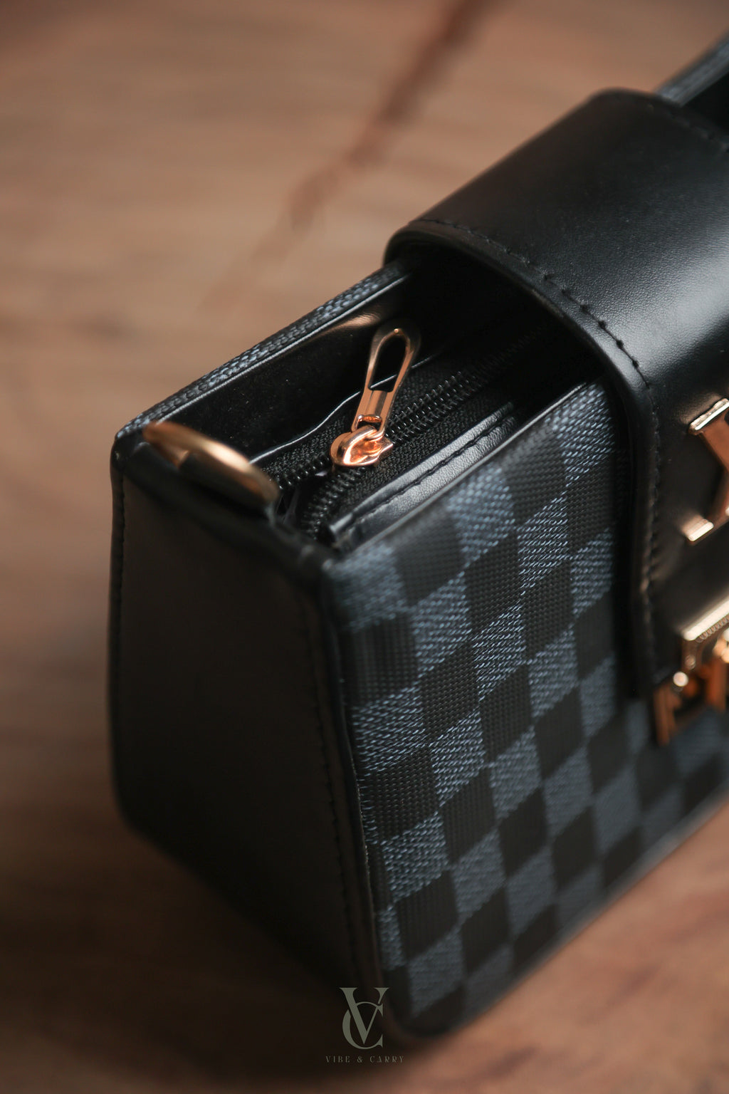 LV Check Black Charm