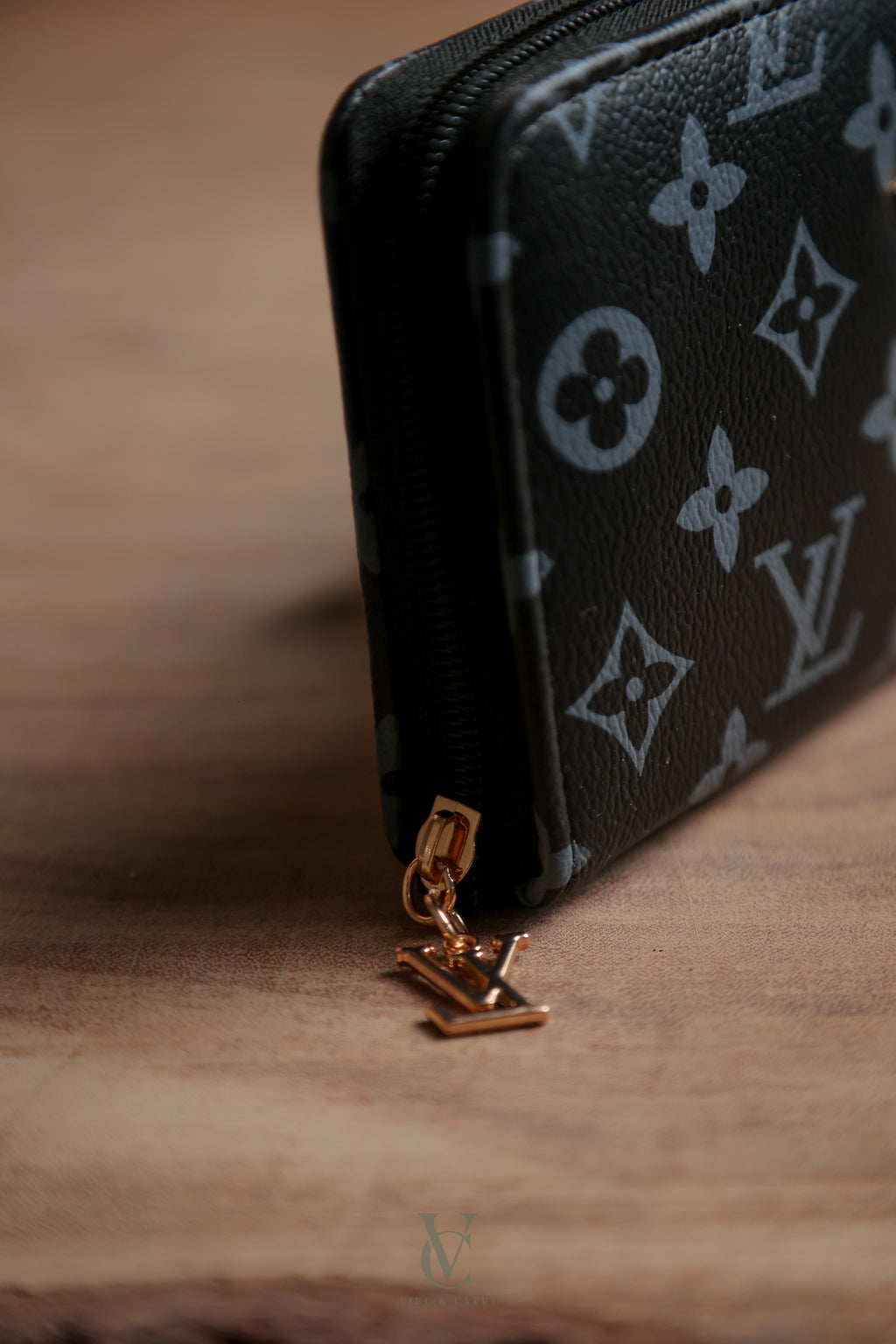 LV Signature Clutch Wallet Black