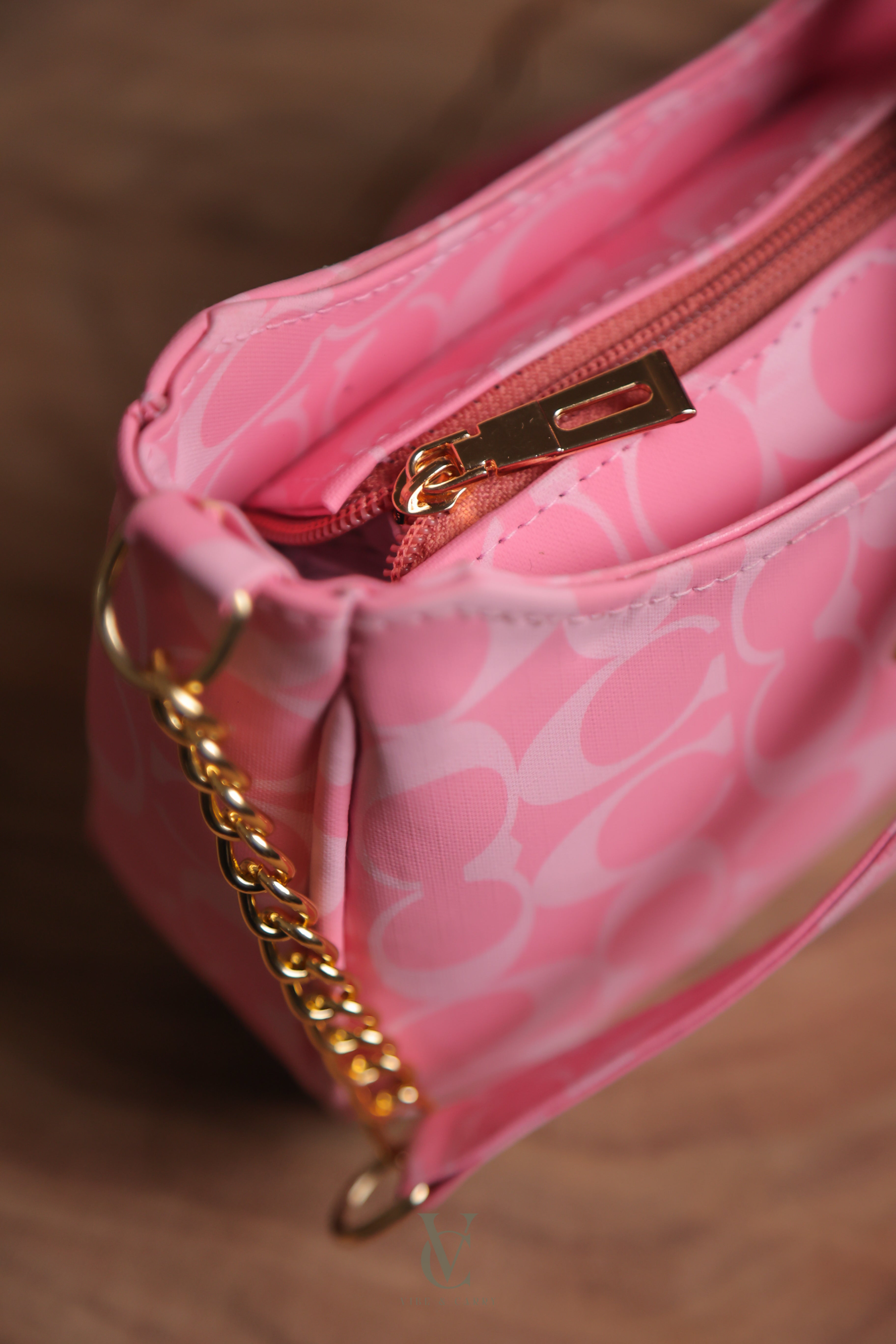 Coach Pink Luxe Curve - Limited Edition