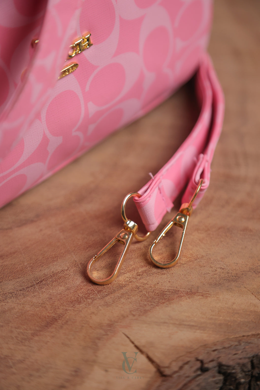 Coach Pink Luxe Curve - Limited Edition