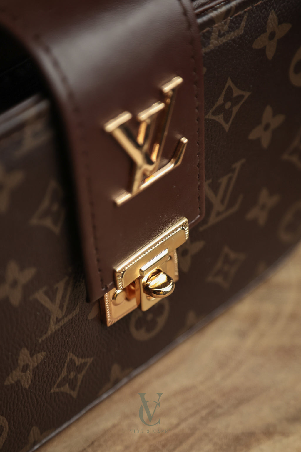 LV Brown Charm